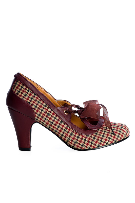 Uptown Girl 40s Pumps