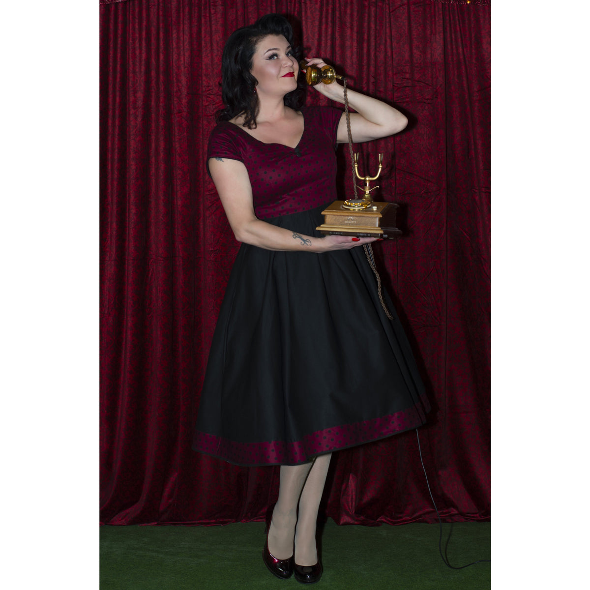 Lily Off Shoulder Dress burgundy-schwarz