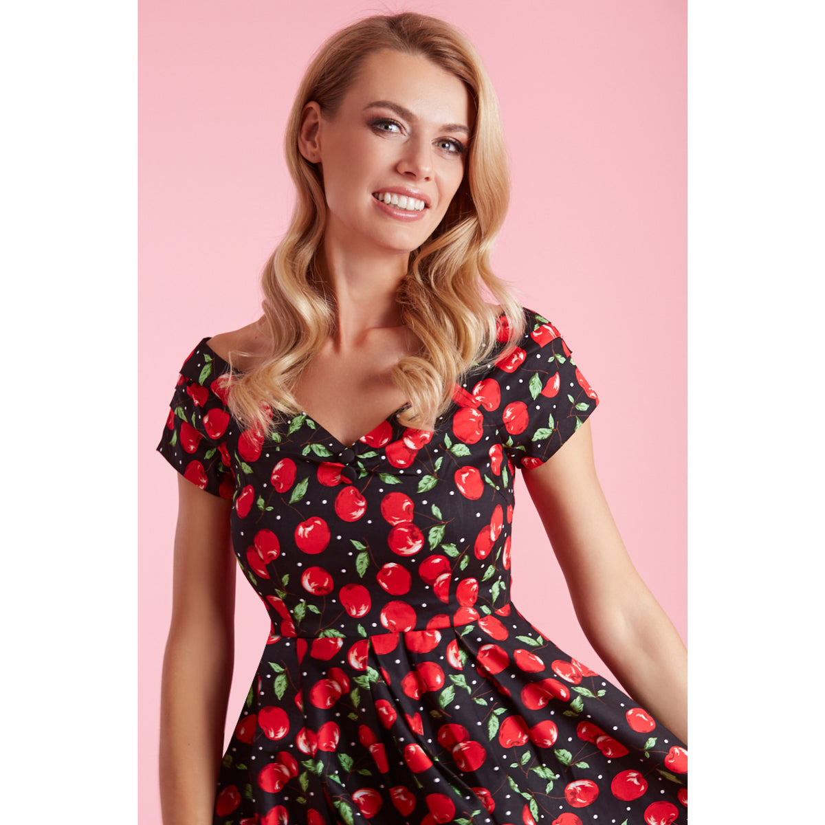Lily Off Shoulder Cherry - Rockabilly Kirschenkleid