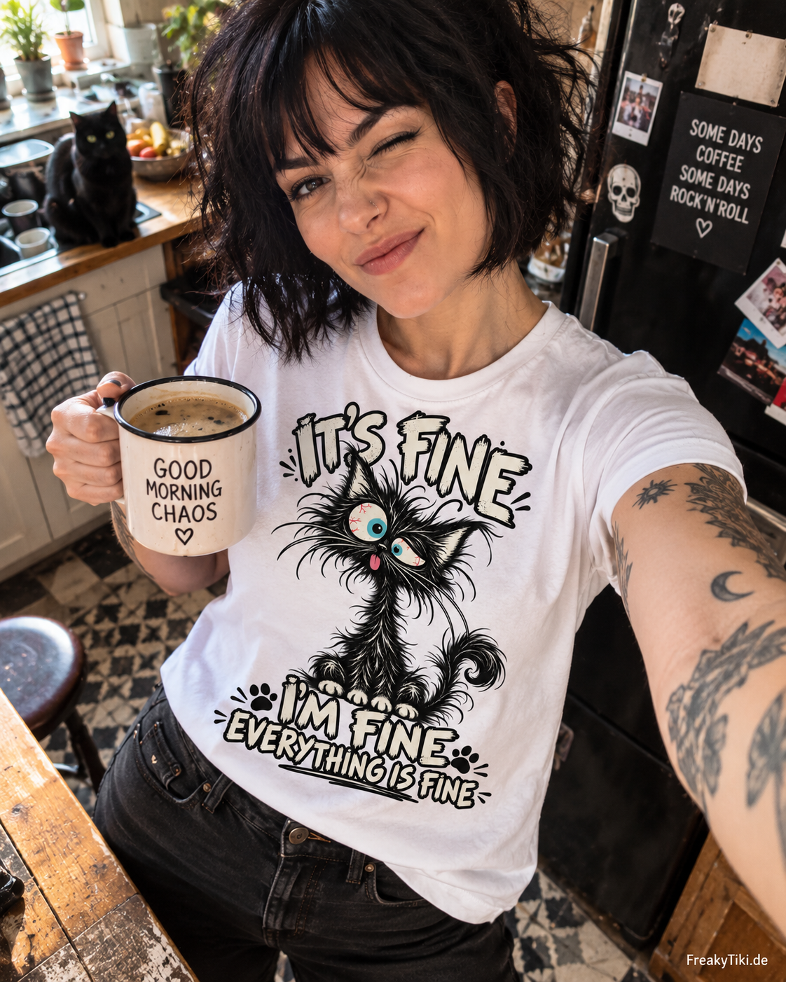 Crazy Cat – Everything Is Fine T-Shirt