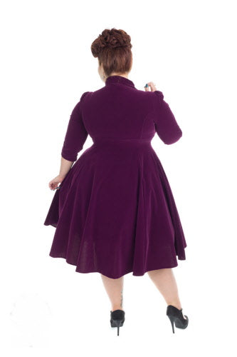 Glamour Tea Kleid in Plus Size