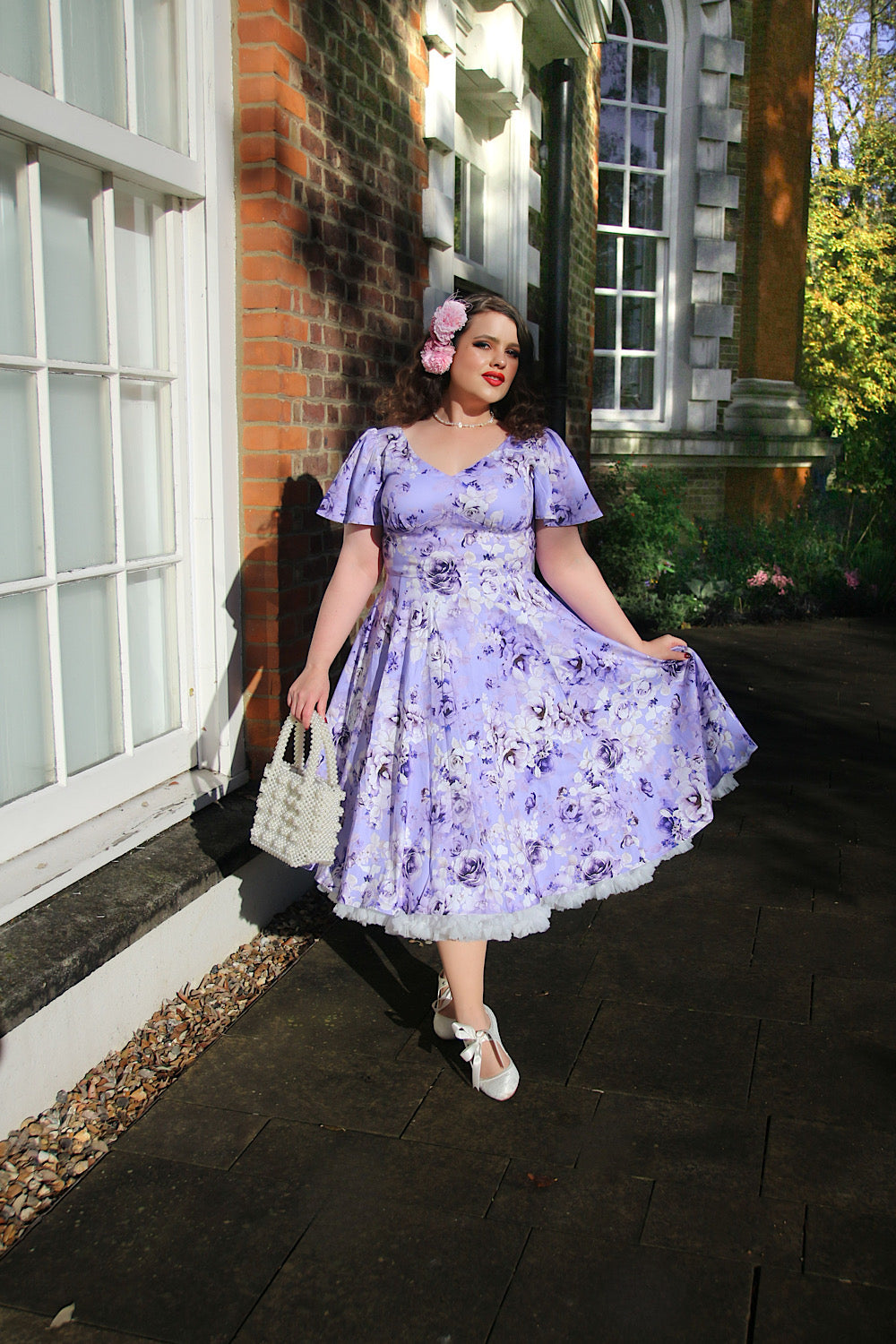 Purple Bonnie Dress - Retro Fleid mit lila Blumen