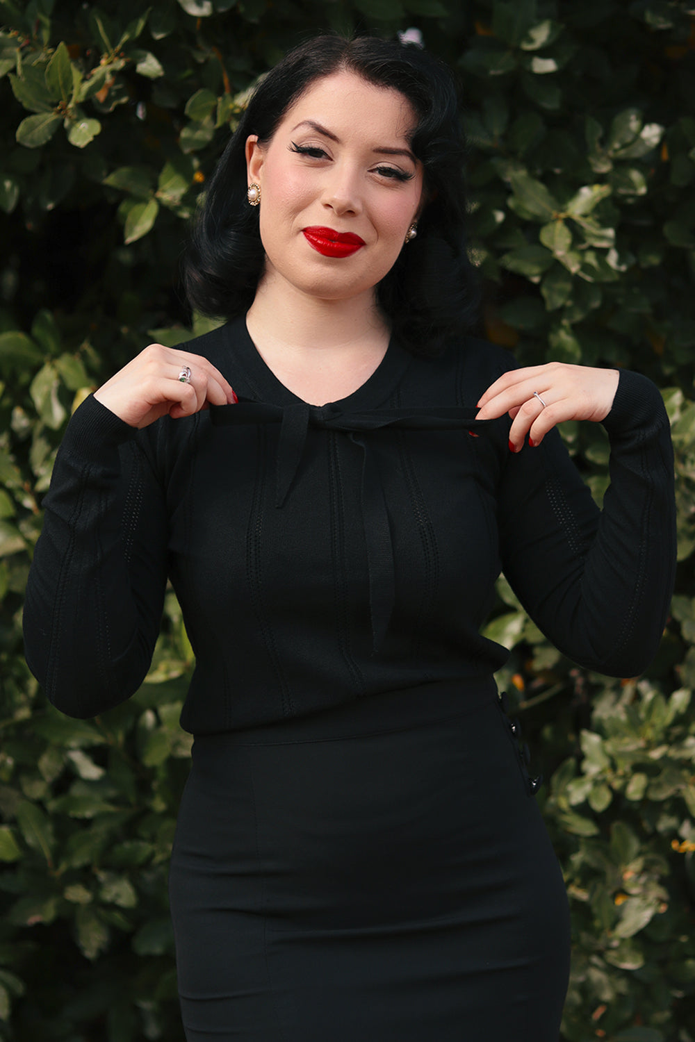 Shelly Pulli schwarz