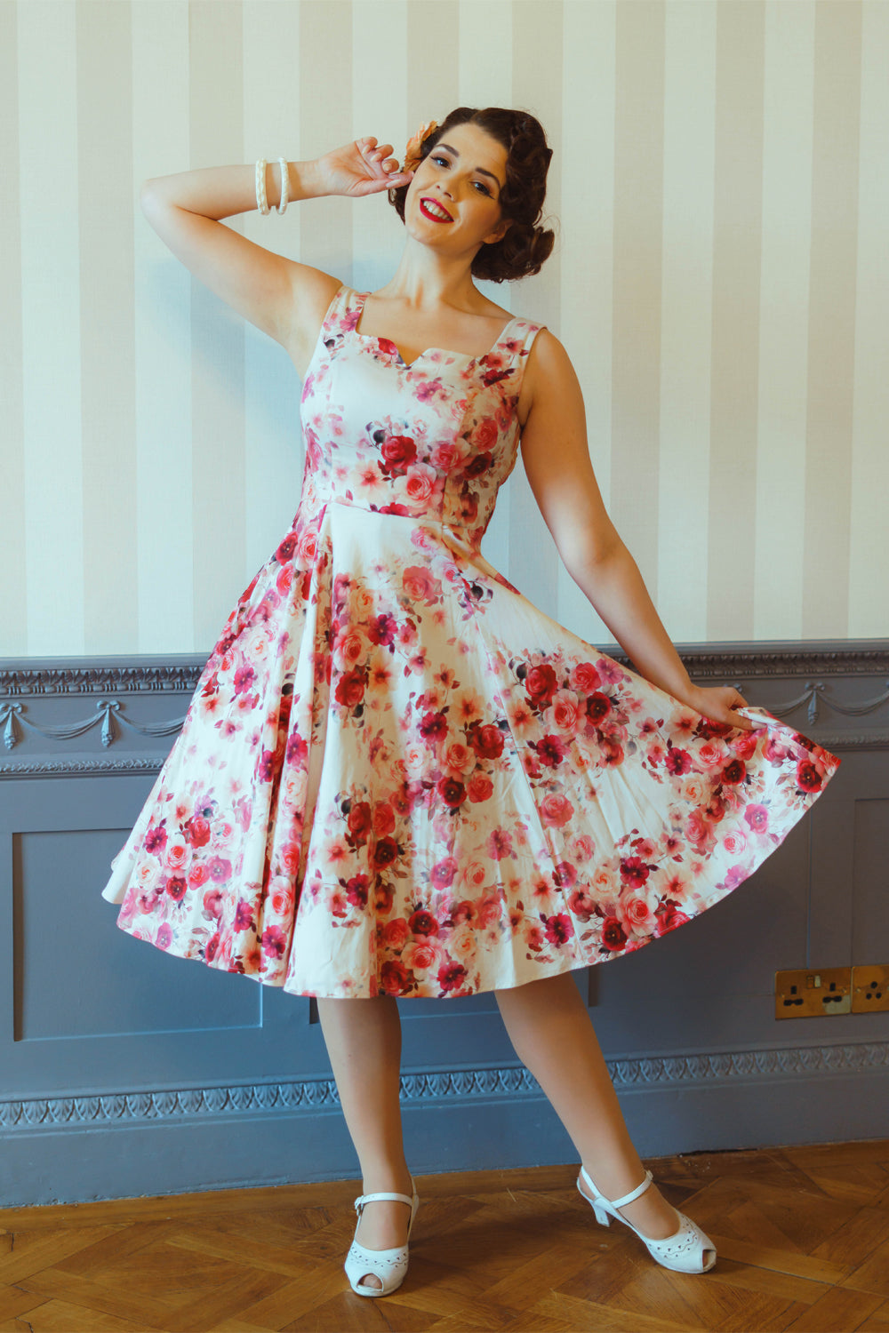 Scarlett Roses Dress