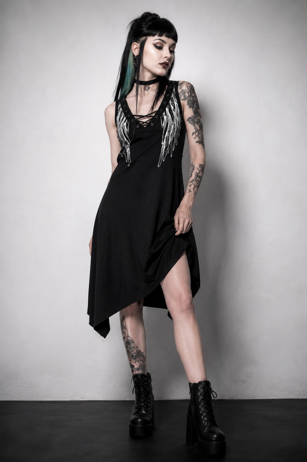 Faith Dress - Gothic Kleid mit Flügel Print
