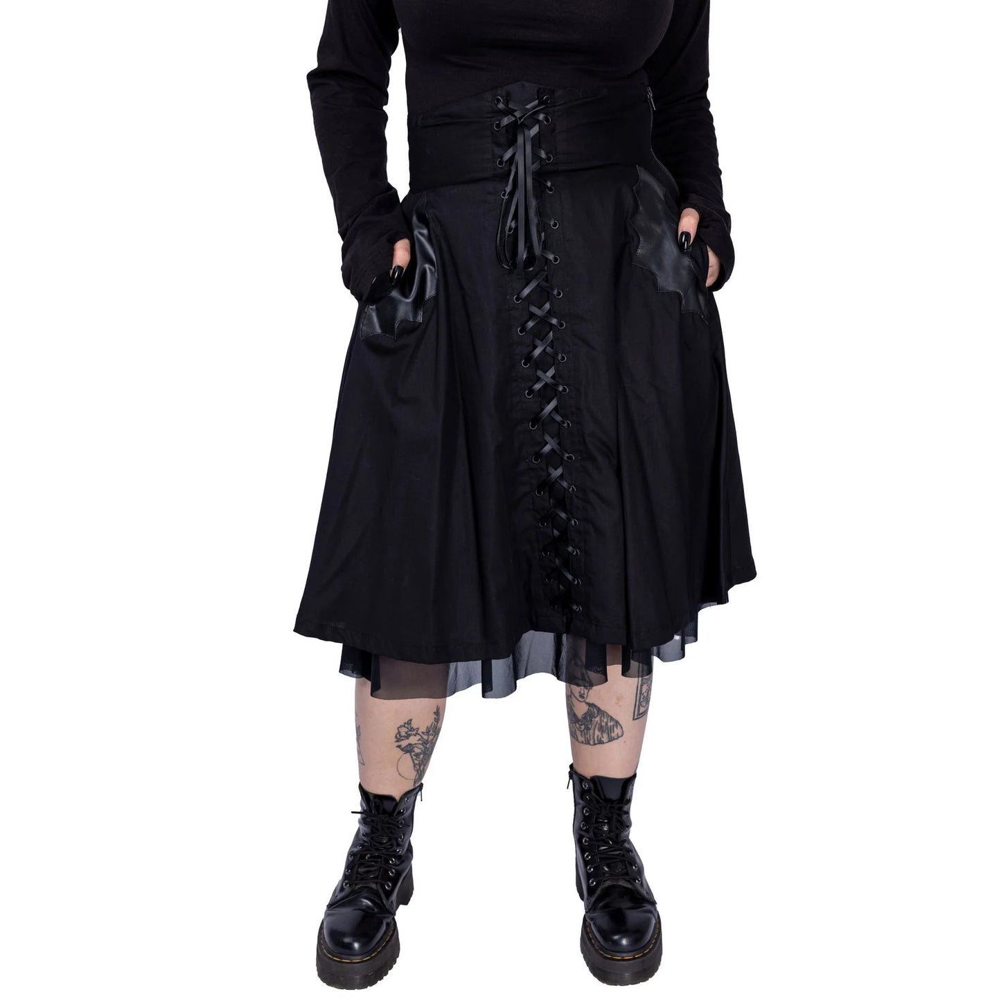 Nuala Goth Rock knielang