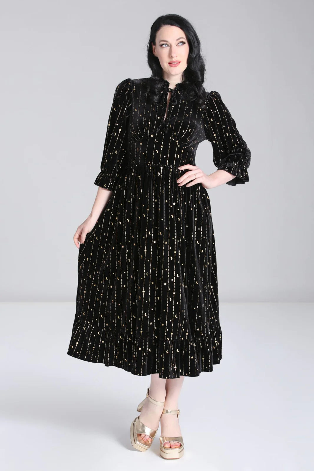 Galactica Samtkleid in schwarz