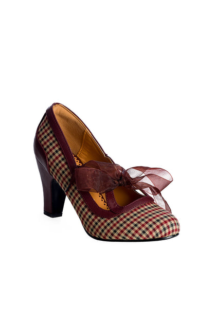 Uptown Girl 40s Pumps