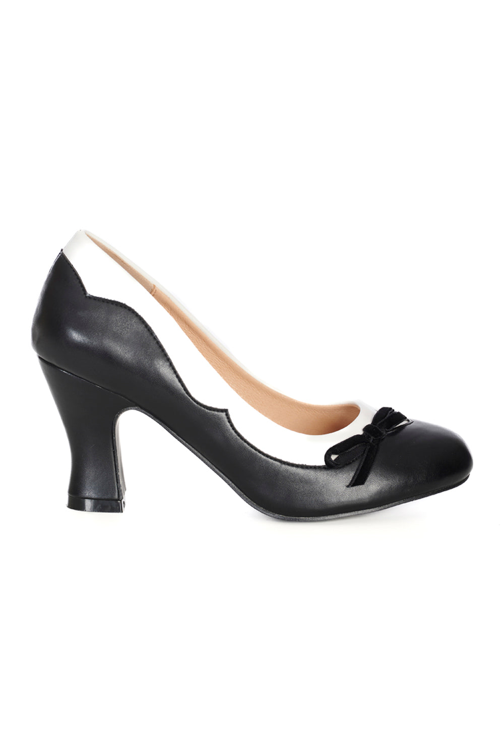 Bertie´s Lullaby Vintage Pumps schwarz-weiß