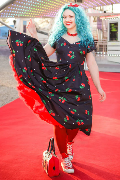 Cherry Kleid