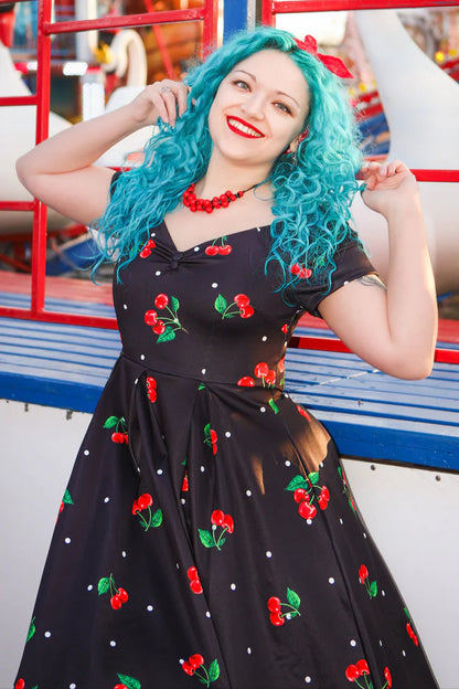 Cherry Kleid