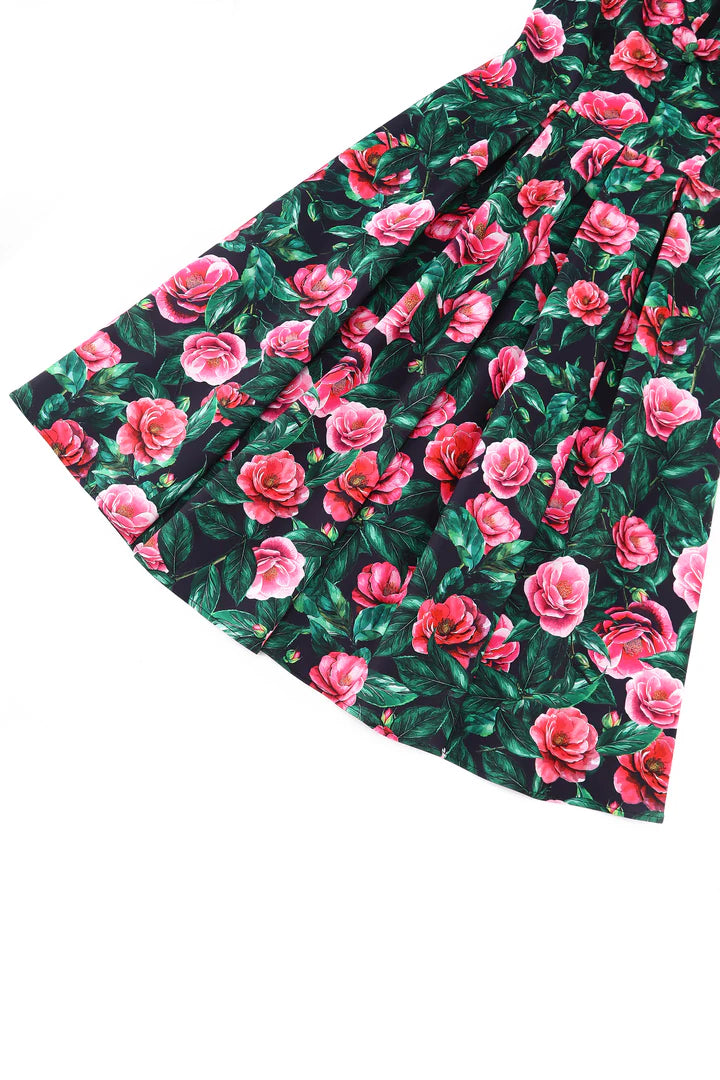 Pink Camellia Kleid