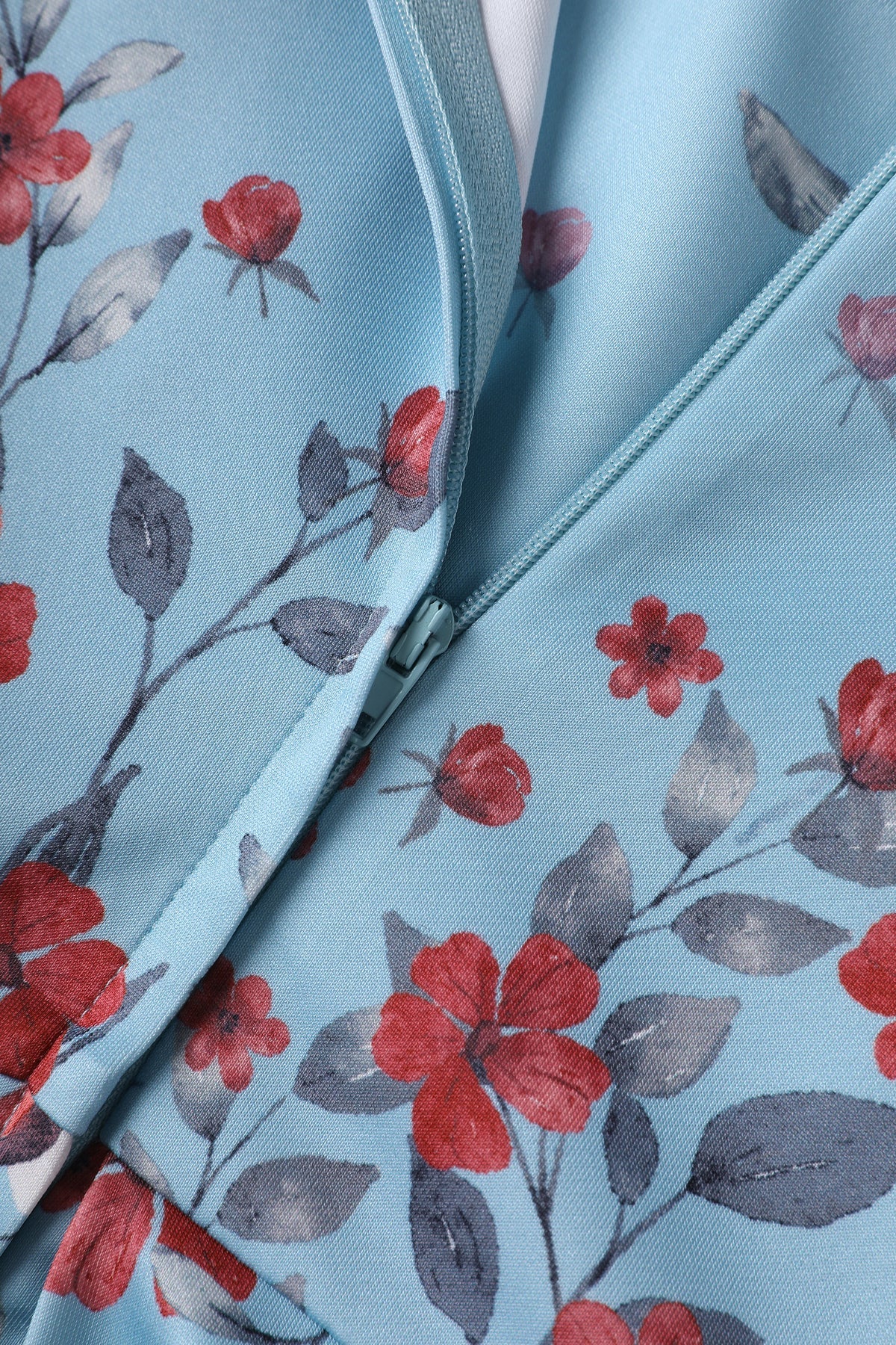 Blossom Amanda Dress - Midi Kleid mit zarten Blüten