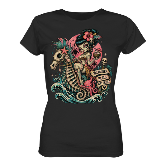 Aloha Skully Girl – Seepferdchen Rockabilly Damen T-Shirt von FreakyTiki in Schwarz – Produktansicht des Motivs