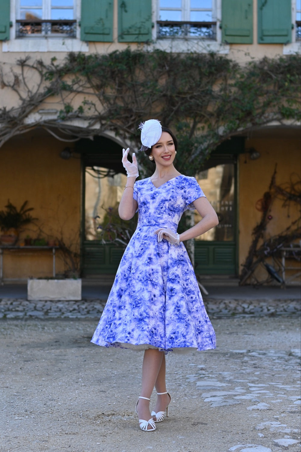 Violet Roses Dress - Retro Sommerkleid mit Rosen
