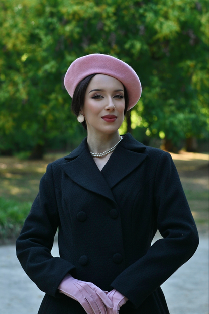 Margo – schwarzer Vintage-Swingmantel mit Reverskragen