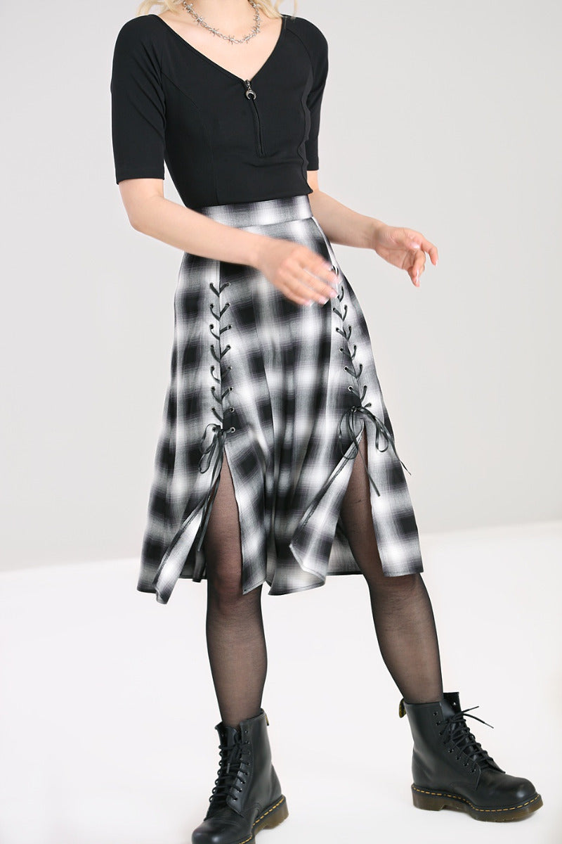 Avril Skirt