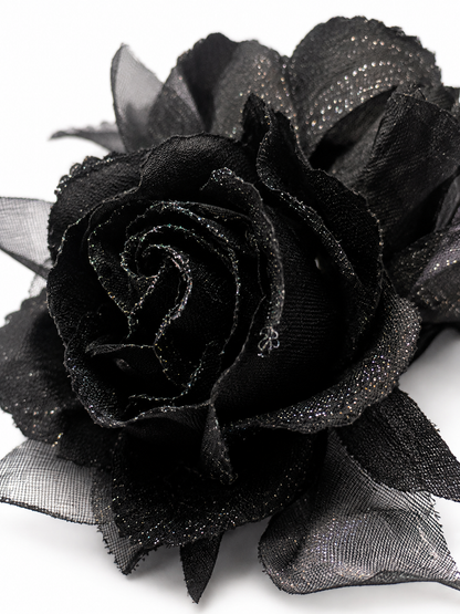 Black Rose Haarclip mit schwarzen Rosen und Tüll