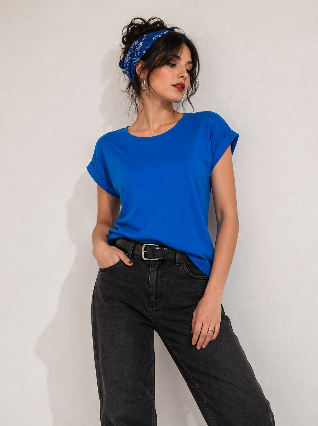 Extended Shoulder Basic Shirt bright blue