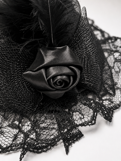 Black Rose Facinator Minihut